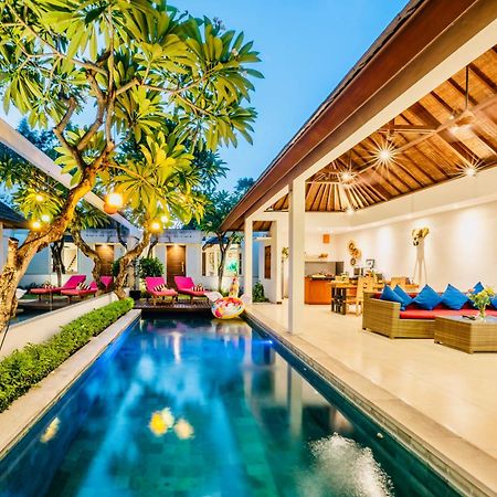 Villa Olli Seminyak  Bagian luar foto